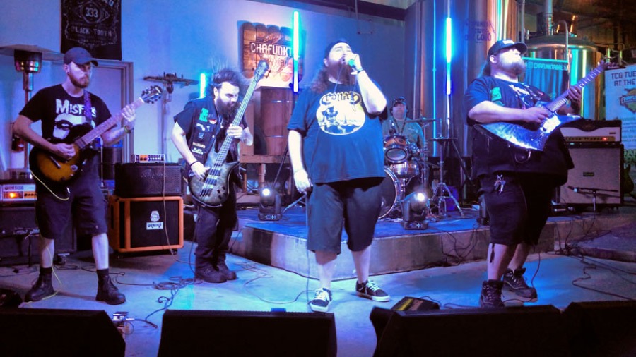 Neznum live